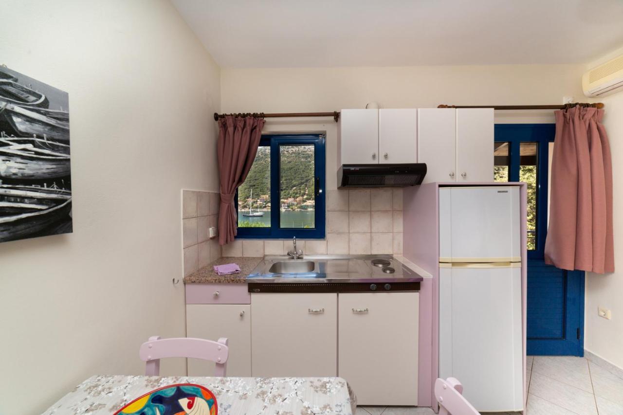 איה אפימיה Natassa Apartments מראה חיצוני תמונה