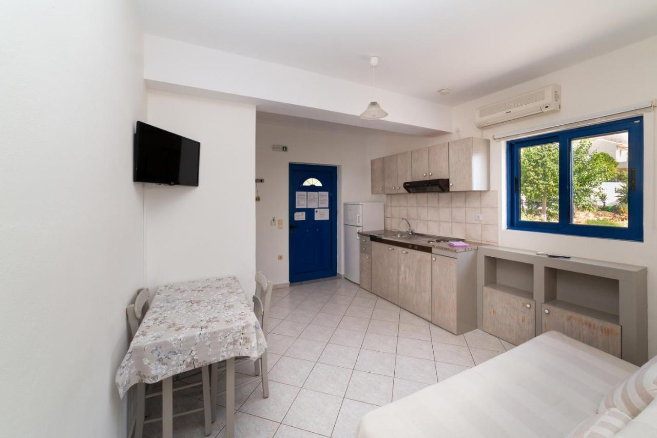 איה אפימיה Natassa Apartments מראה חיצוני תמונה