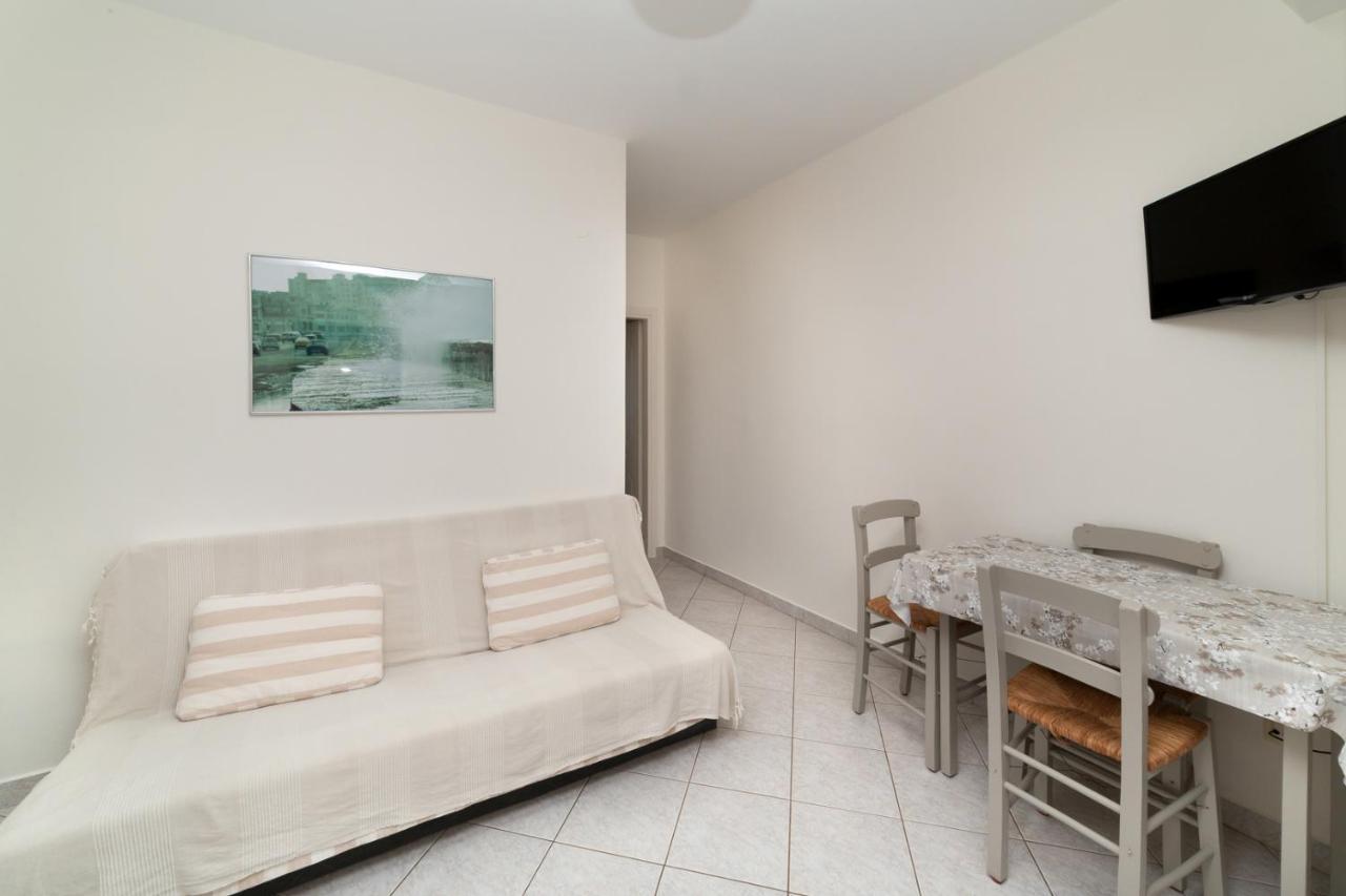איה אפימיה Natassa Apartments מראה חיצוני תמונה