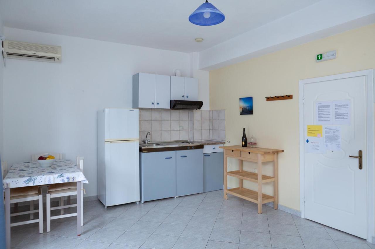 איה אפימיה Natassa Apartments מראה חיצוני תמונה