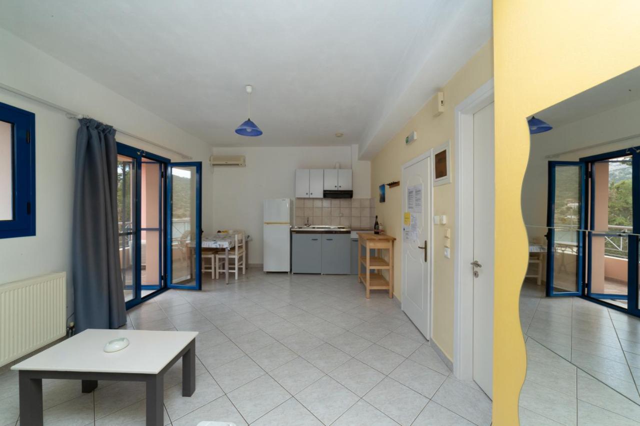 איה אפימיה Natassa Apartments מראה חיצוני תמונה